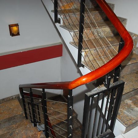 Volga Hotel Хюэ Экстерьер фото